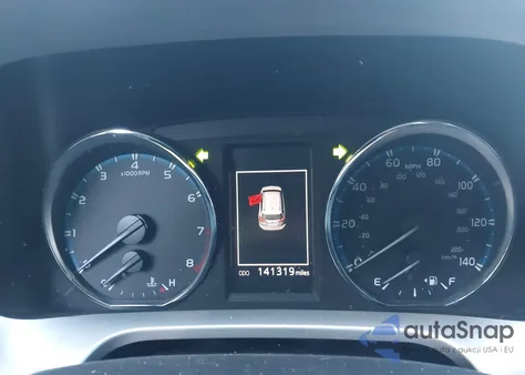 2016 Toyota Rav4 Xle из США, поврежденный, VIN JTMWFREV1GJ08008